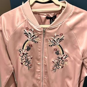 AQUA Bloomingdale’s floral satin embroidered bomber jacket pink medium